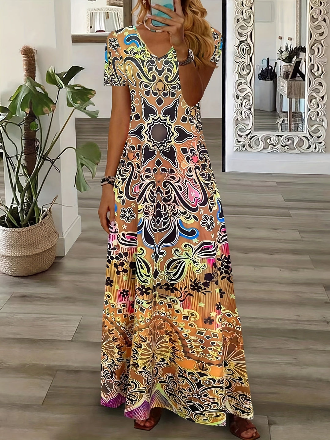 Jazzy | Vintage V-Neck Dress