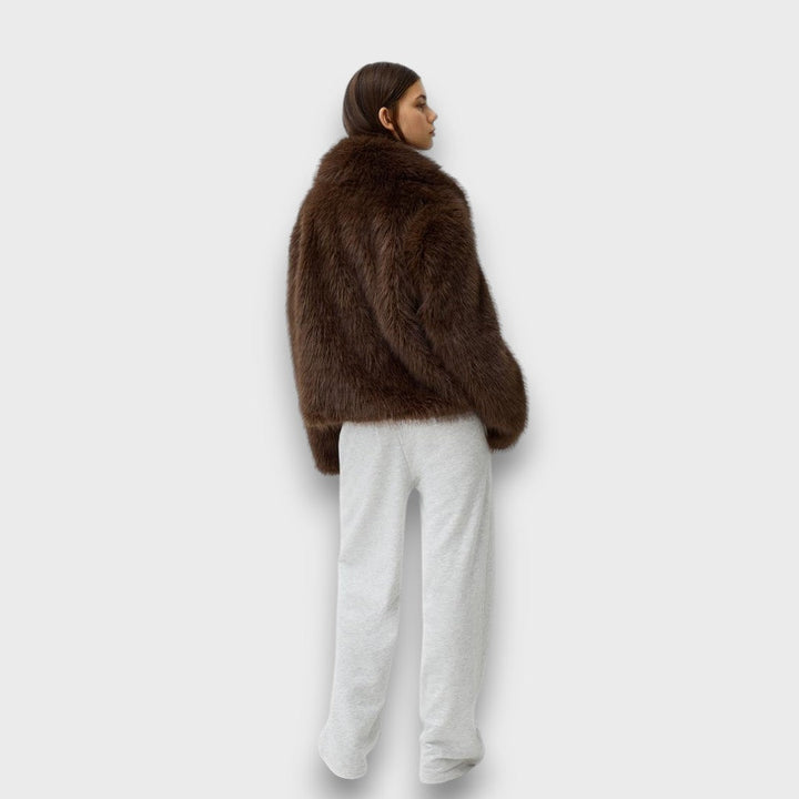 Renelle | Short Faux Fur Jacket with Oversized Collar