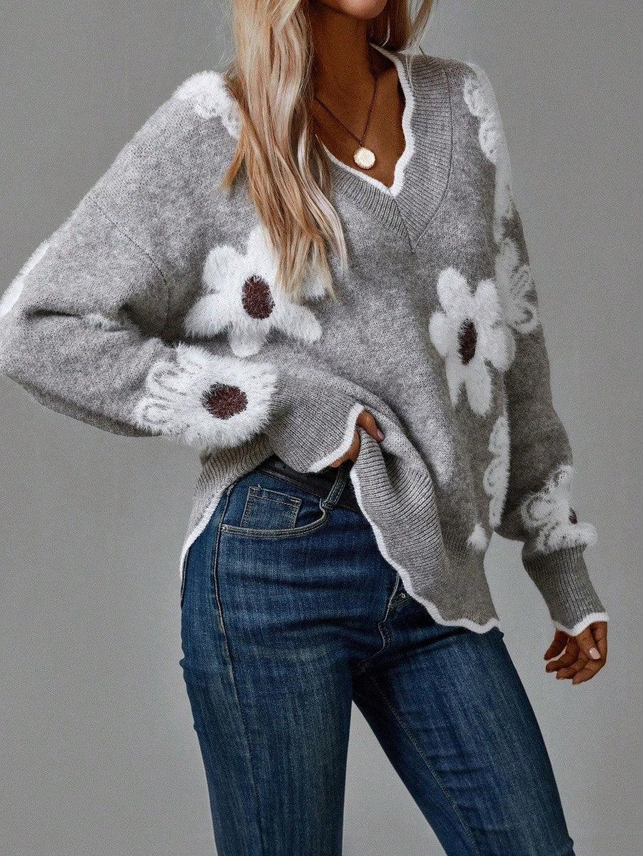 Ellen | V-neck cashmere knit with flowers
