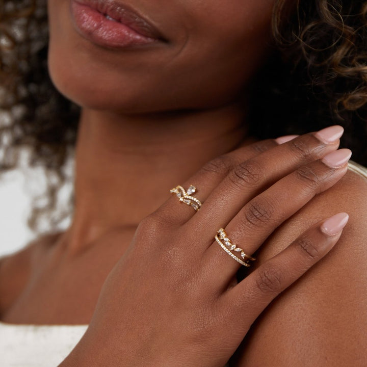 Livia | Elegant Crystal Ring