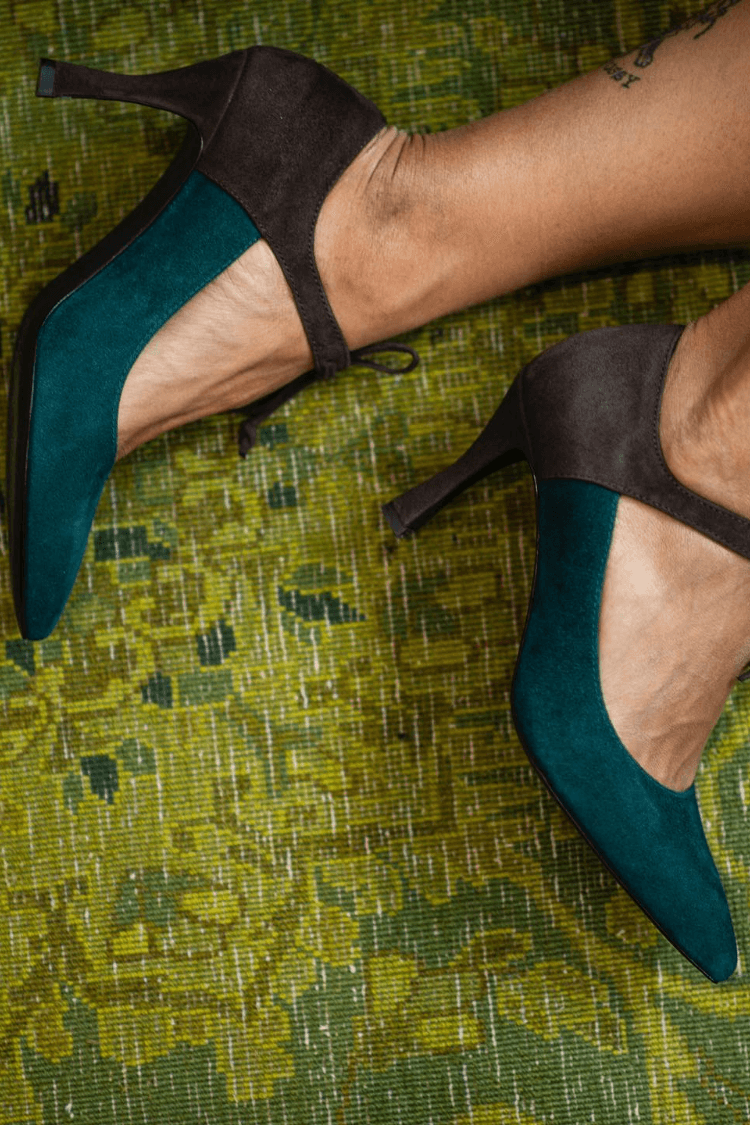 Selvyn | Elegant Ankle-Tie Heels