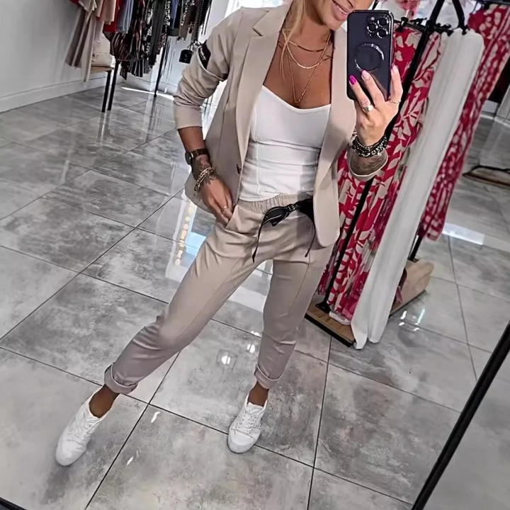 Kelly | Blazer and Trousers Set