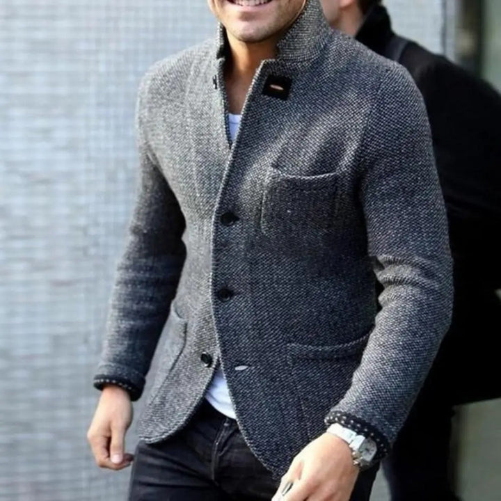 Gino | Refined men's coat with pockets and buttons