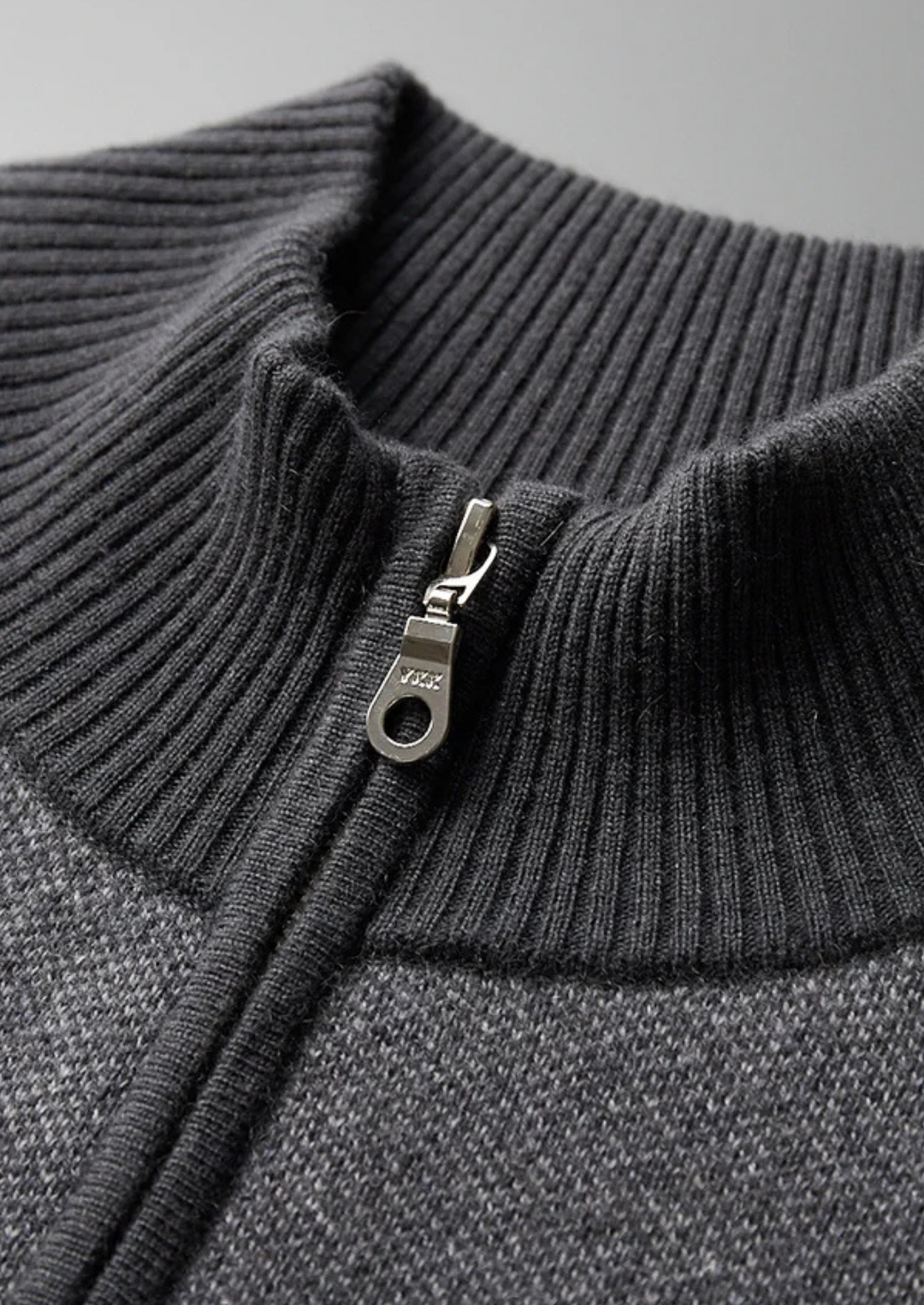 Cashmere Luxury Jacquard Zip Essential