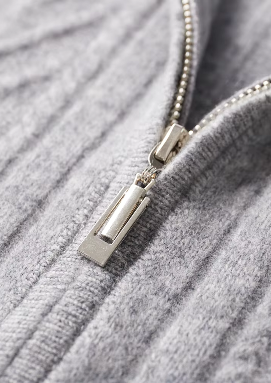 Exquisite Extra-Fine Merino Wool Patterned Zip Cardigan