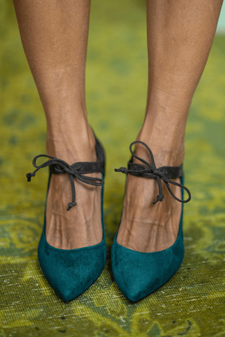 Selvyn | Elegant Ankle-Tie Heels