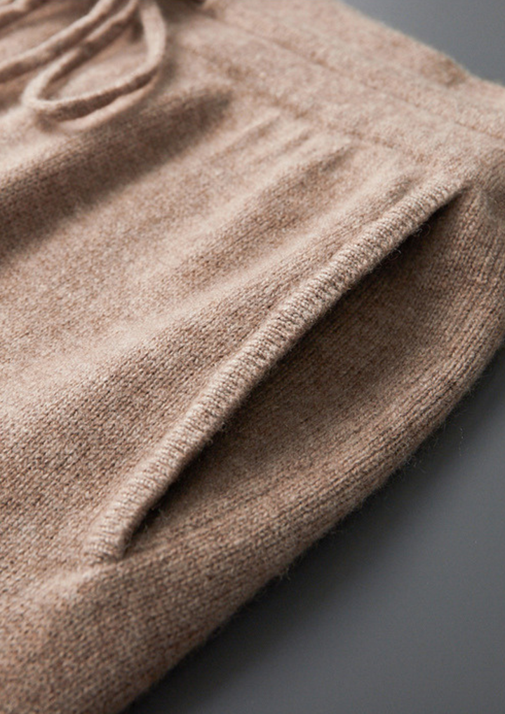 Elite Cashmere Essential Joggers