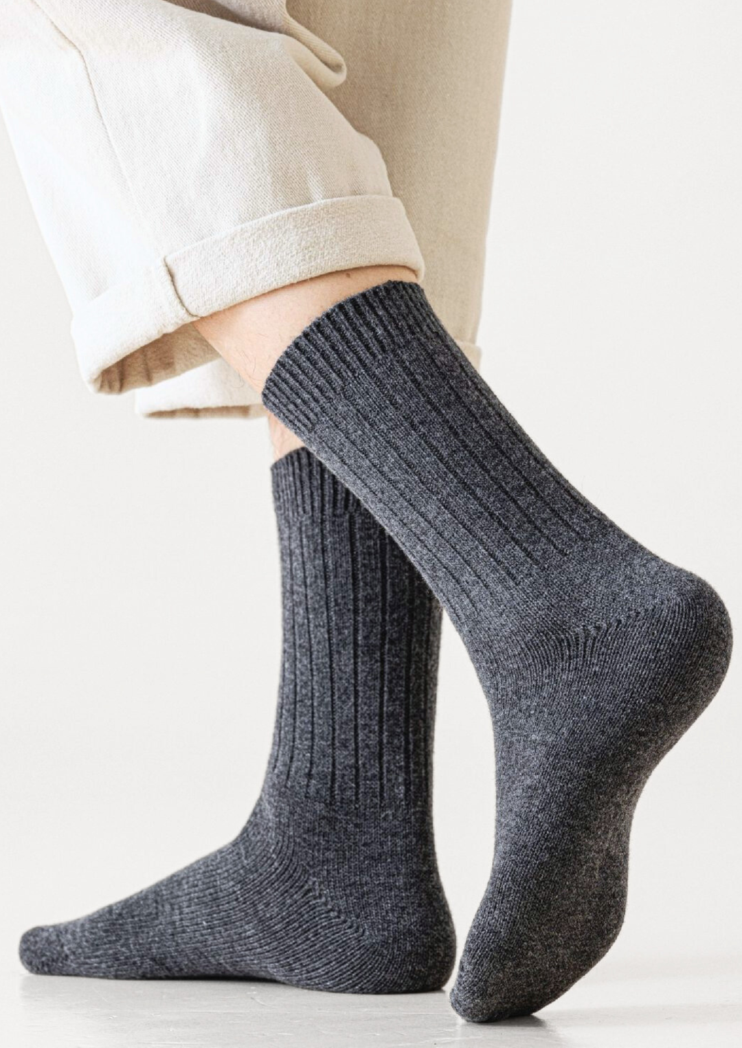 Light Gray Ultra-Soft Ribbed Merino Wool Luxury Socks
