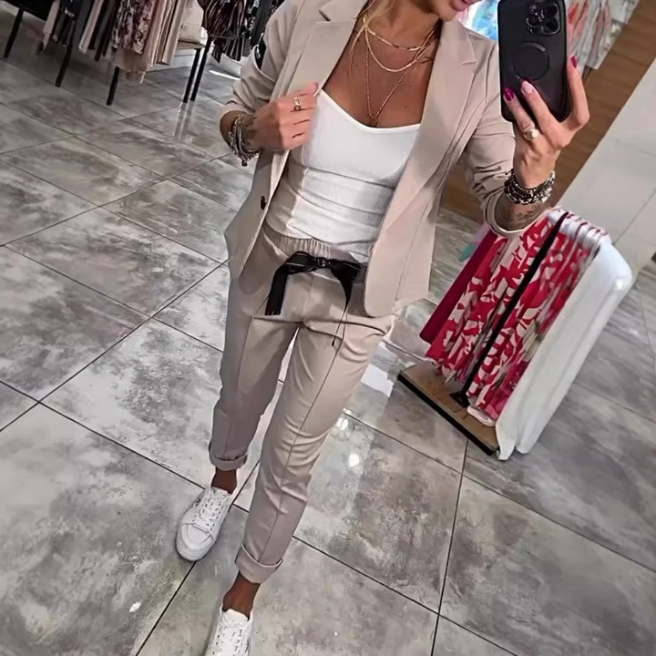 Kelly | Blazer and Trousers Set