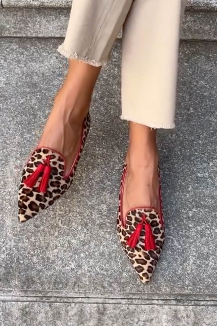 Noelle | Elegant Pointed-Toe Moccasins
