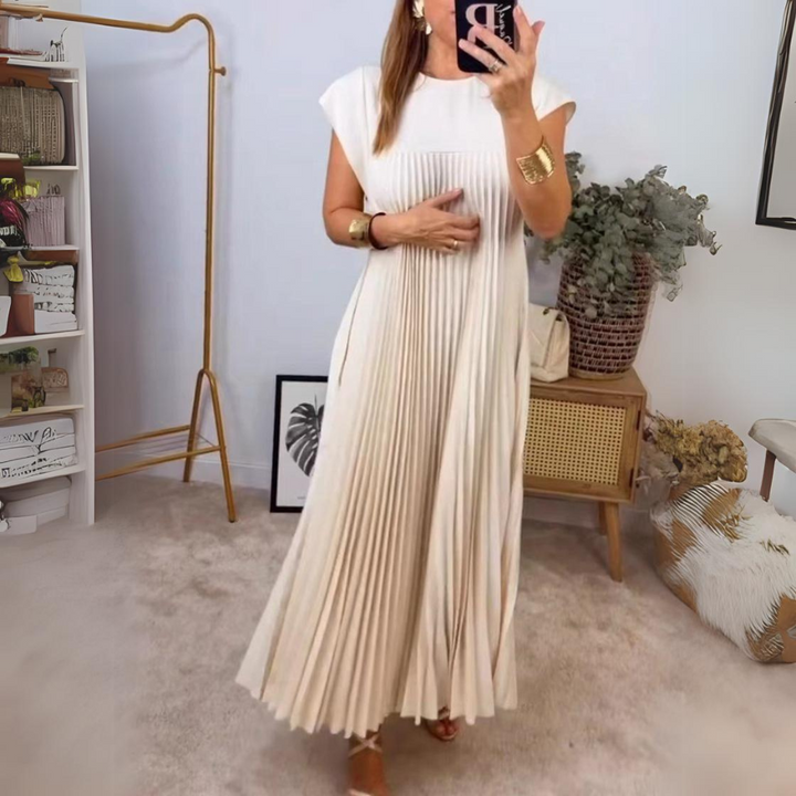 Kayla | Light and fresh pleated dress