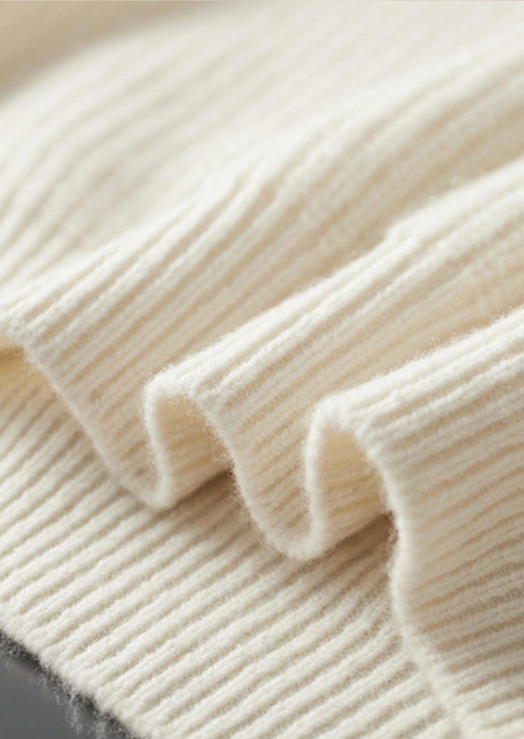 Pure Extra-Fine Merino Wool Ribbed Raglan Crewneck Sweater