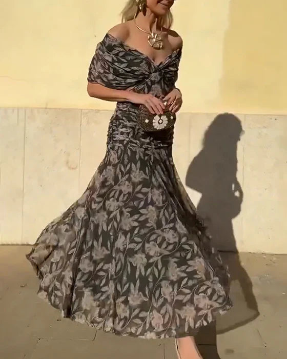 Kia | Off-the-Shoulder V-neck Gown