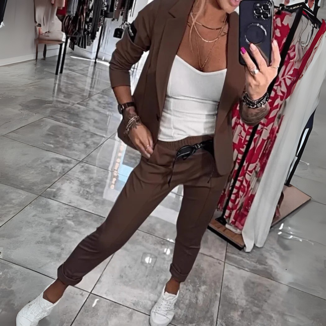 Kelly | Blazer and Trousers Set