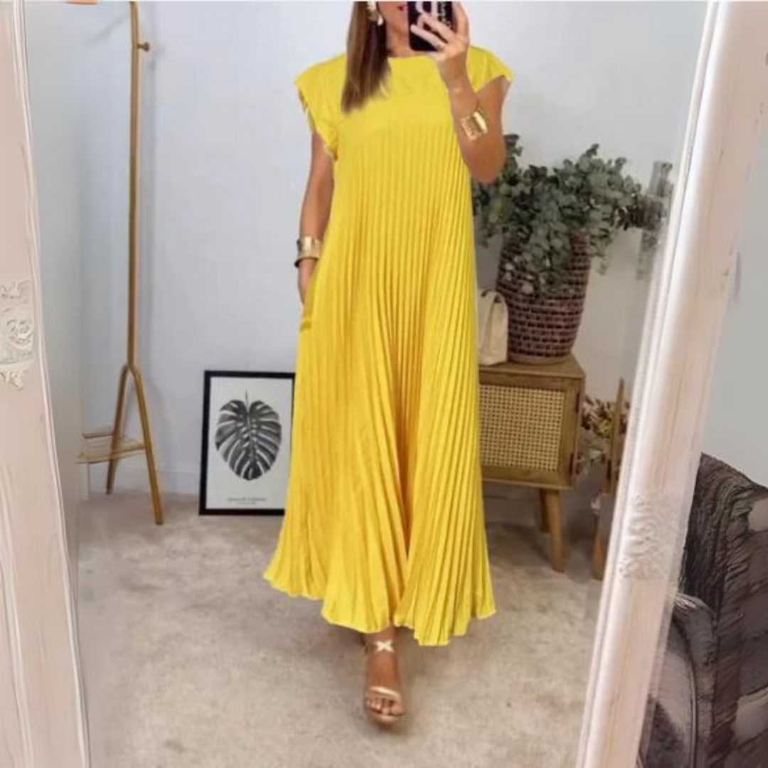 Kayla | Light and fresh pleated dress