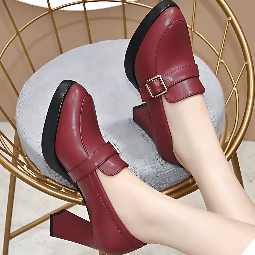 Anastasia Pumps