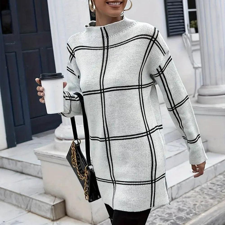 Hilary | Elegant Knitted Sweater with Checkered Pattern