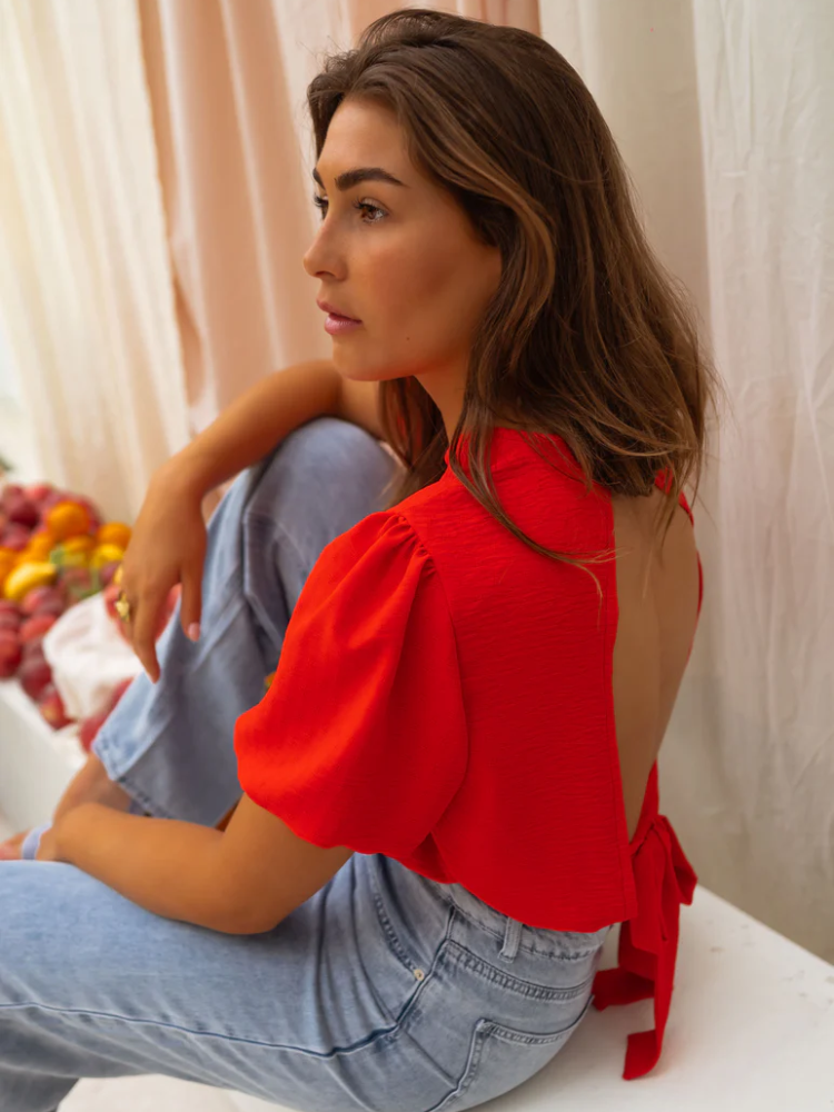 Mira | The Cropped Blouse