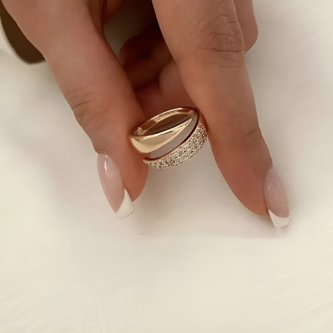 Amelia | Timeless Haven Ring
