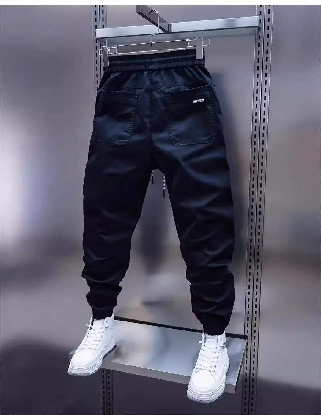 Alwyn | Sporty Pants with Details