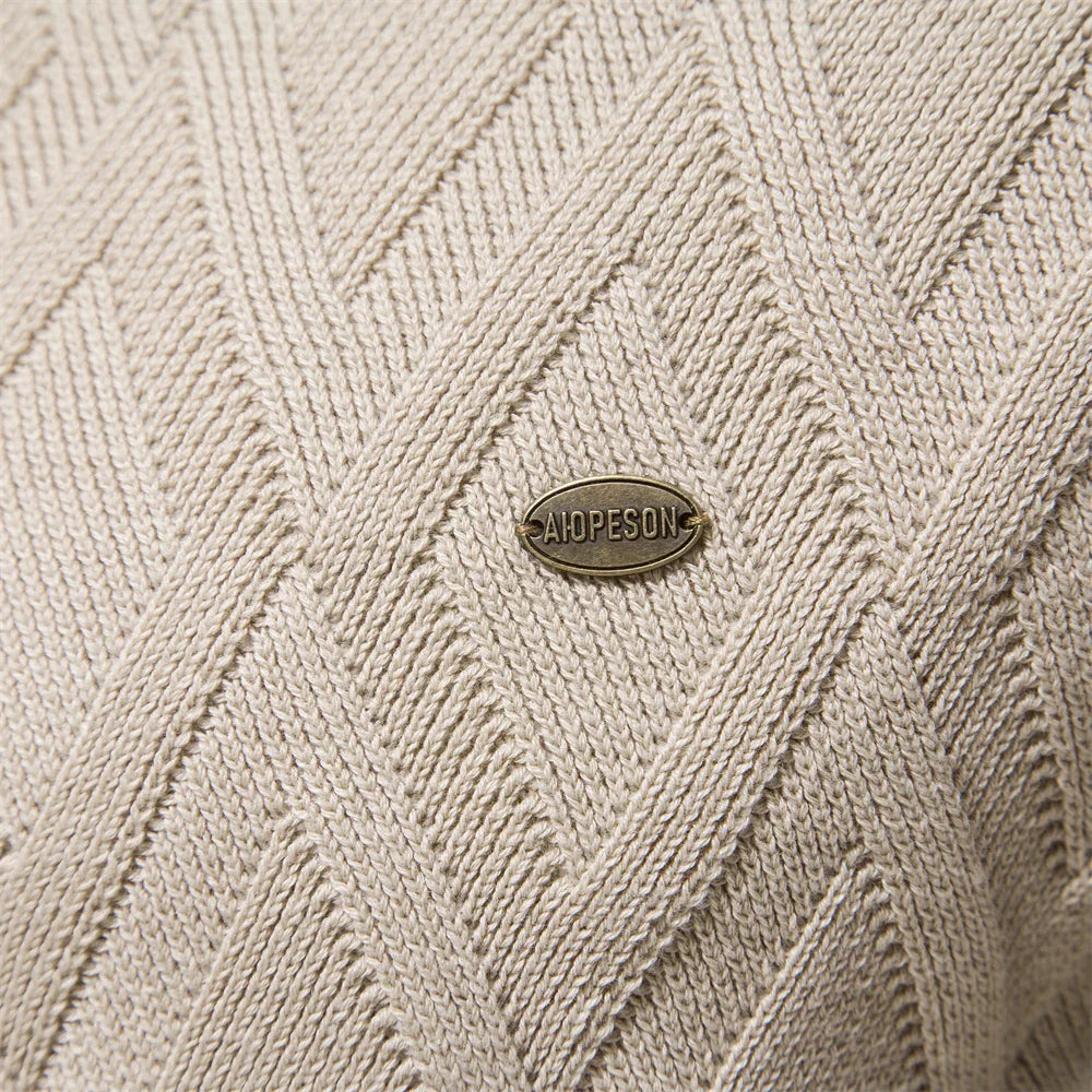 Victor | Men's Sweater with Checkered Design