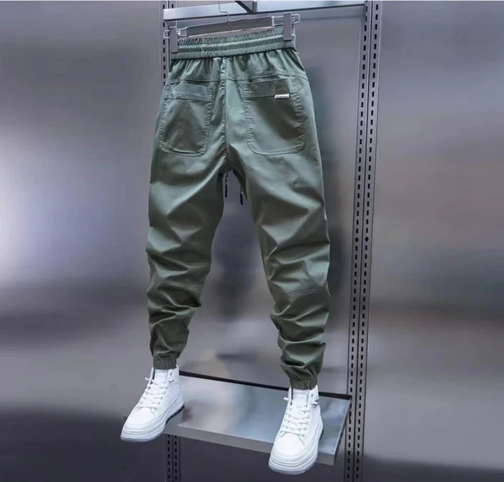 Alwyn | Sporty Pants with Details