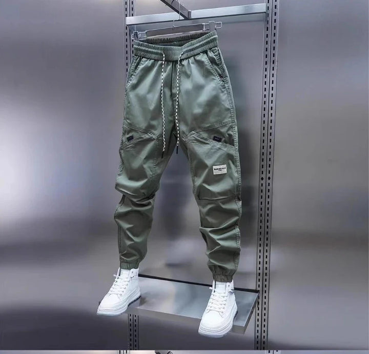Alwyn | Sporty Pants with Details