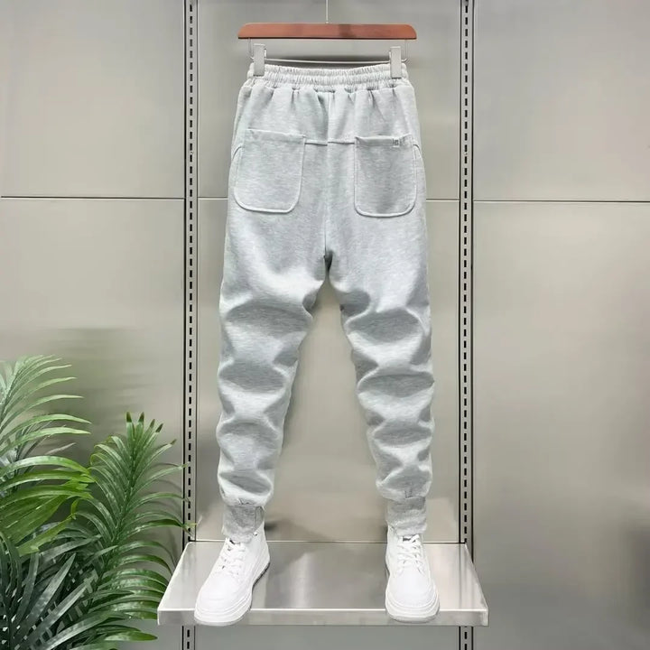 Alwyn | Comfort Pants with Details