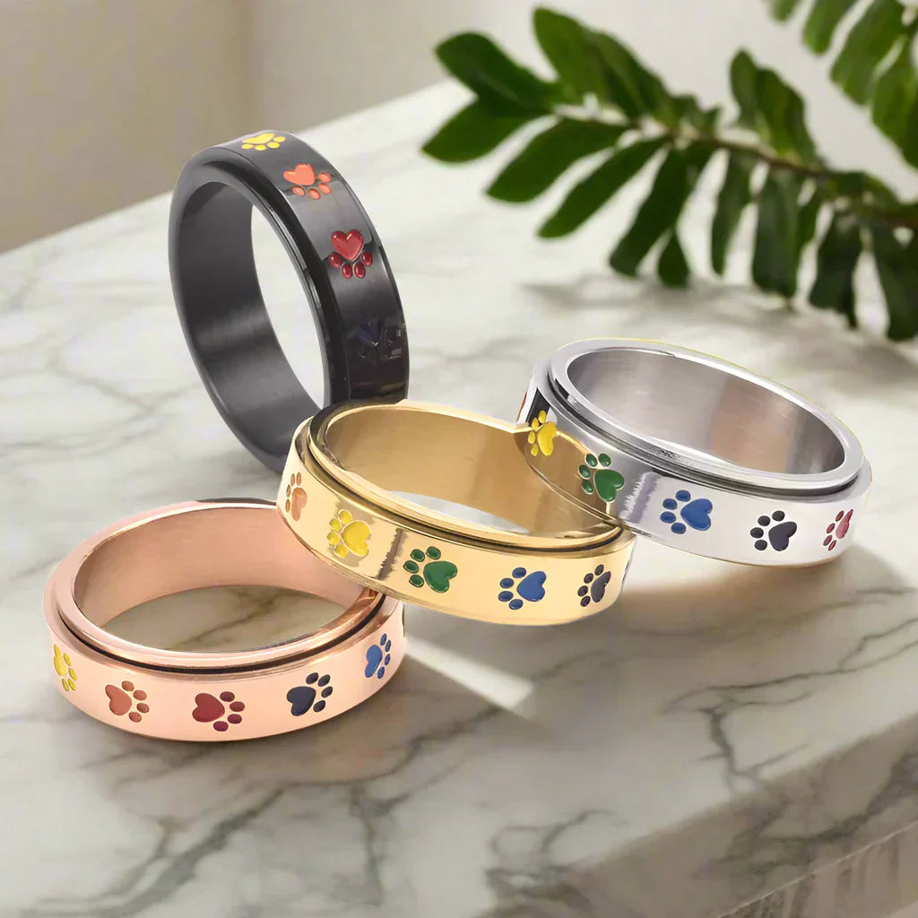Rotating paw-shaped stress relief ring