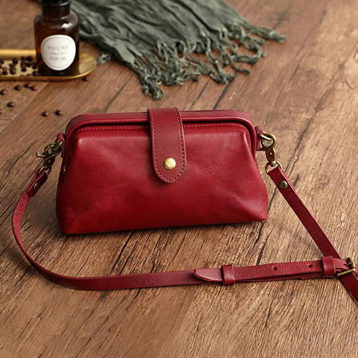 Aria | A unique and timeless bag for women