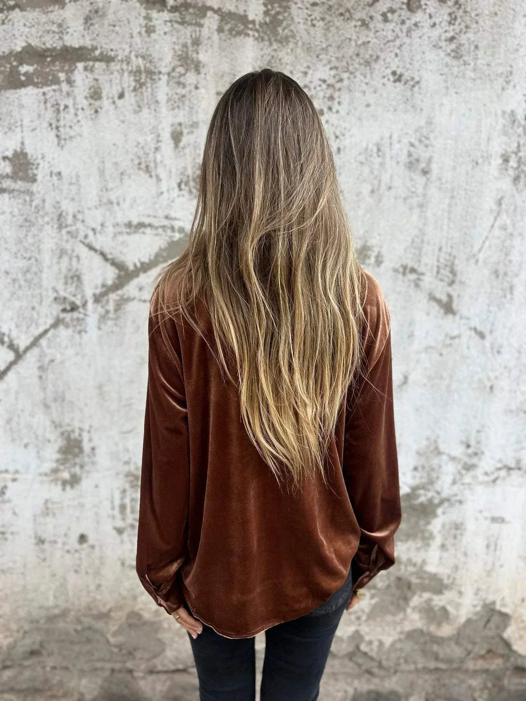 Louisia | Elegant Velvet Blouse