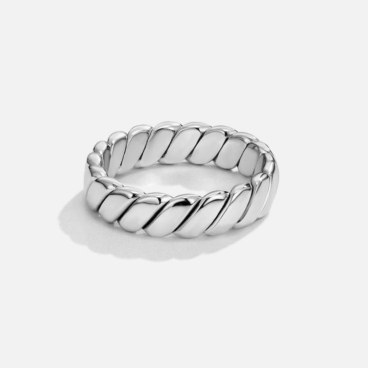 Amélie Twisted Infinity Silver Ring