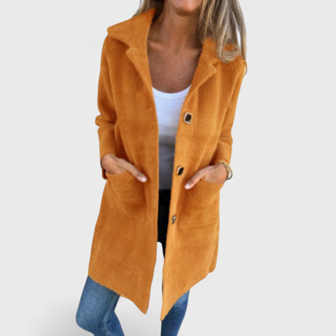 Nerise | Elegant and Durable Coat