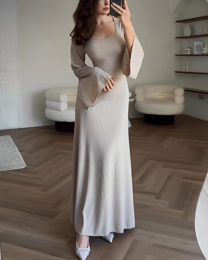 Solenya | Knitted Maxi Dress
