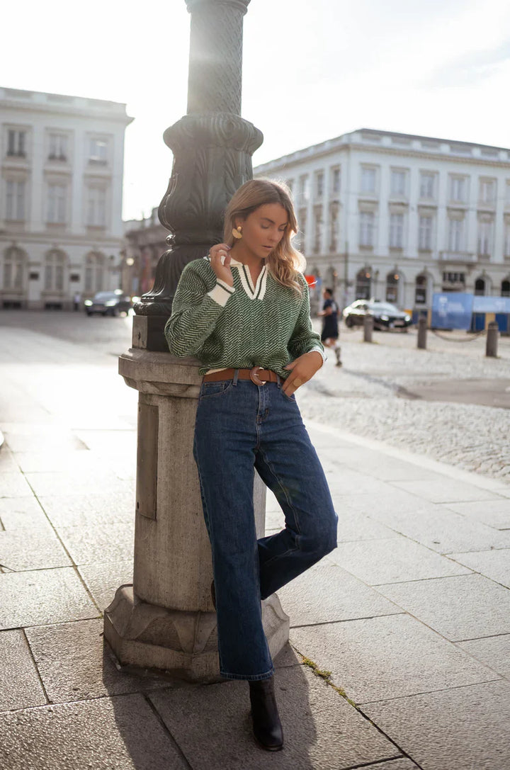 Sophie | The Green V-Neck Sweater