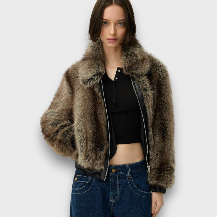 Seraphina | Short Faux Fur Jacket with Urban Chic