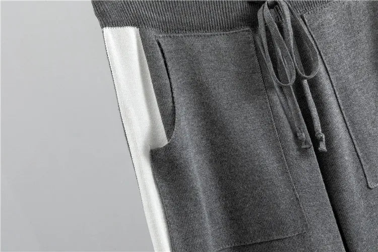 Izzy | Sleek Athleisure Outfit