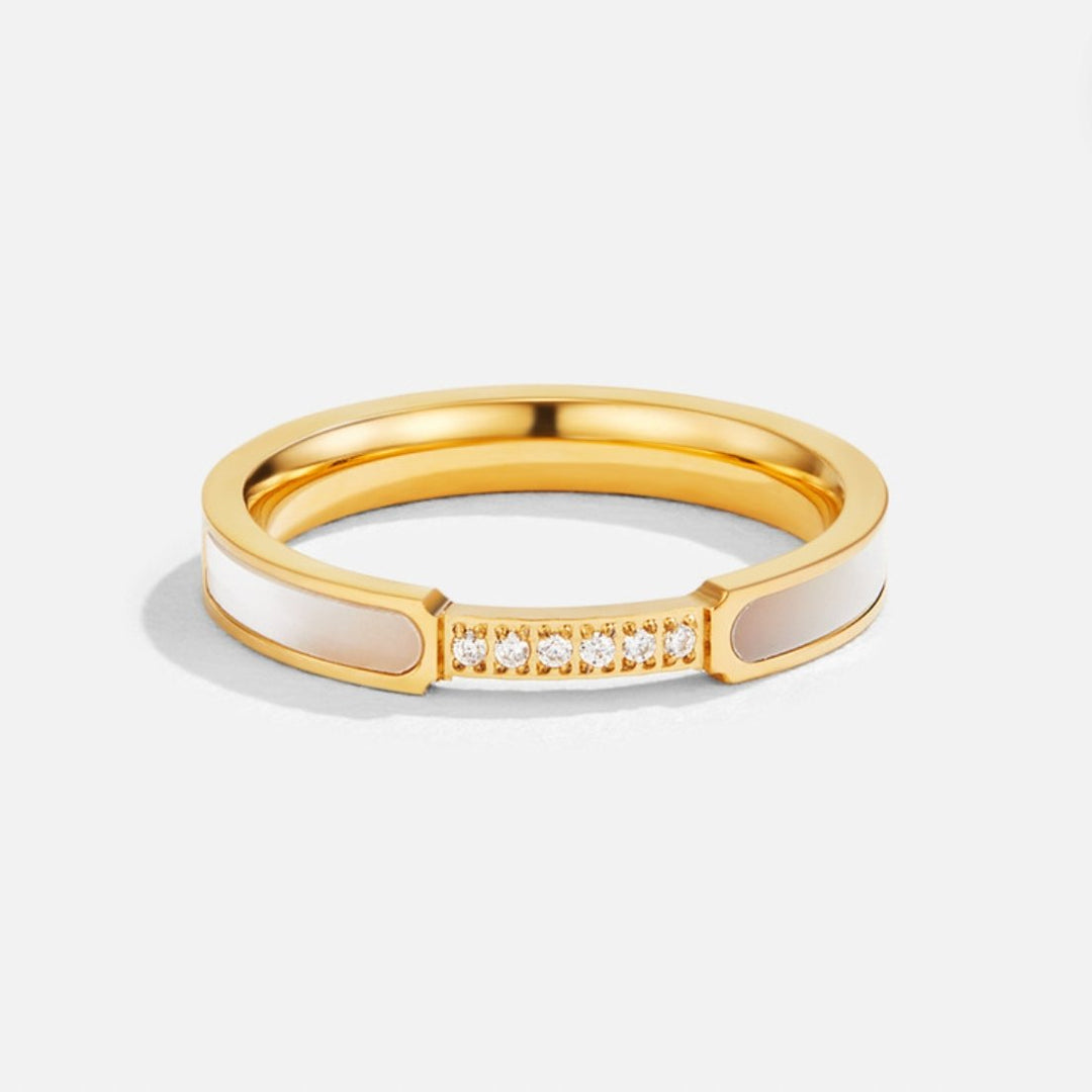 Eterna - Pearl & Crystal Ring