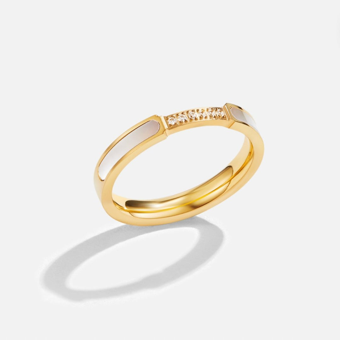 Eterna - Pearl & Crystal Ring