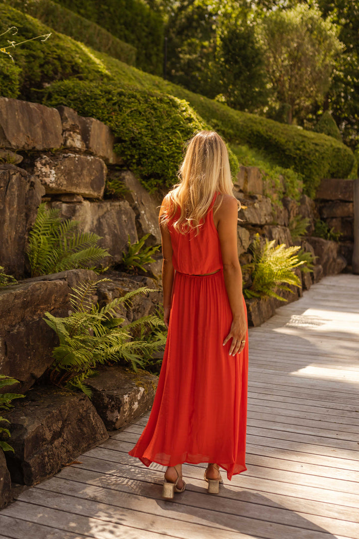 Leann | Feminine Ease Dress